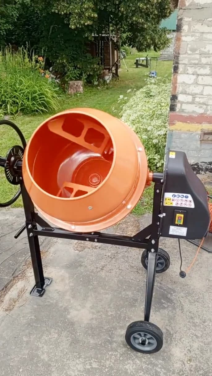 Бетономешалка 130 л